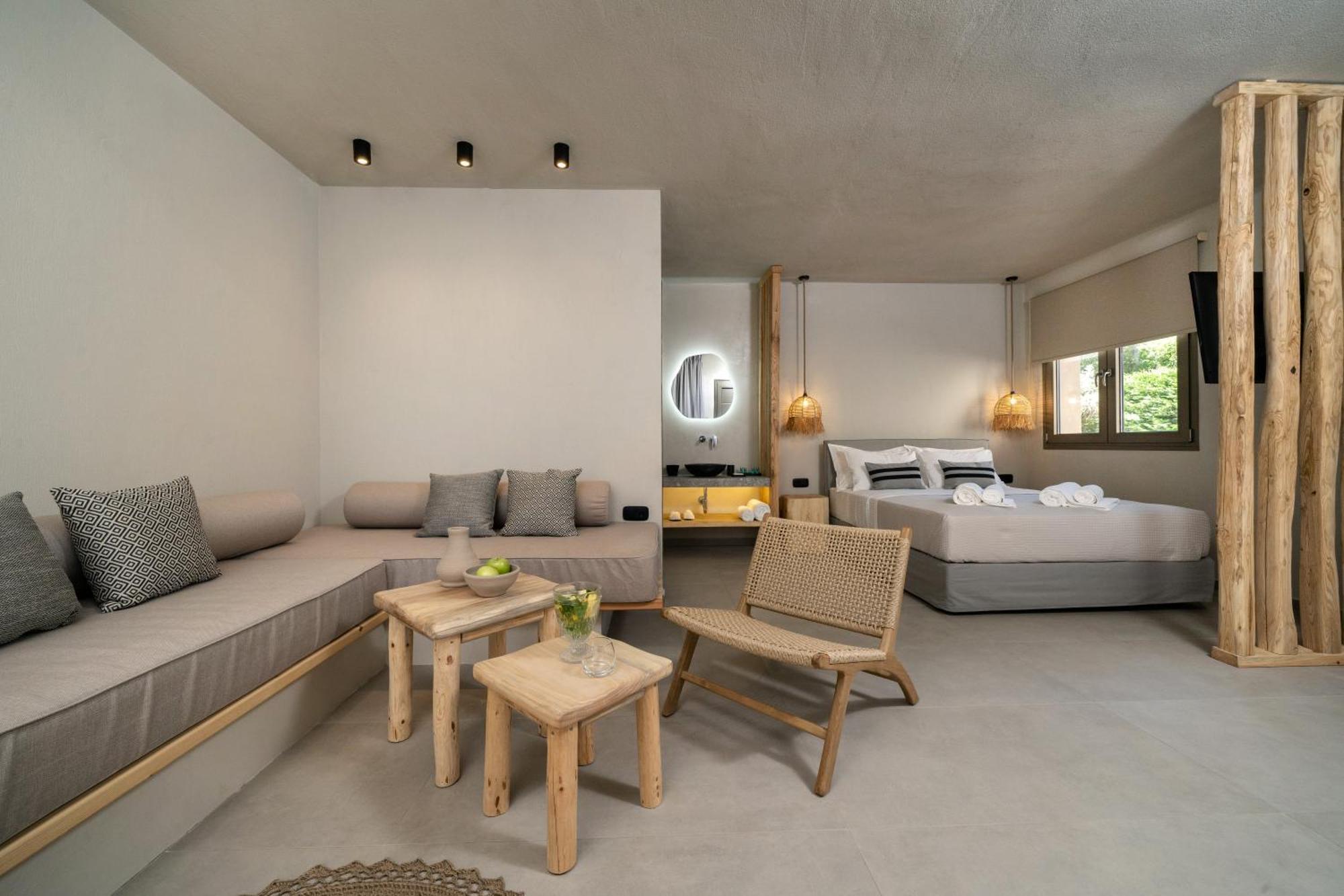 Amo Golden Suites Chrisi Ammoudia Exterior foto